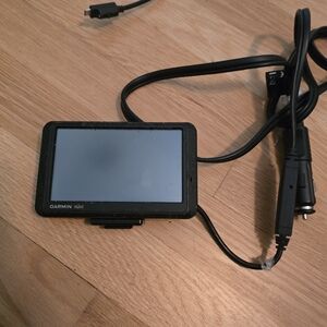 Garmin Nuvi GPS with Black Accessories